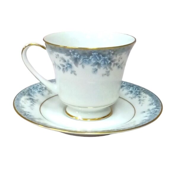 Vintage Noritake Philippines Avalon 3390 Footed Cup and Saucer - Picture 2 of 10